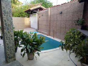 Casa 06 quartos em Arembepe com Piscina